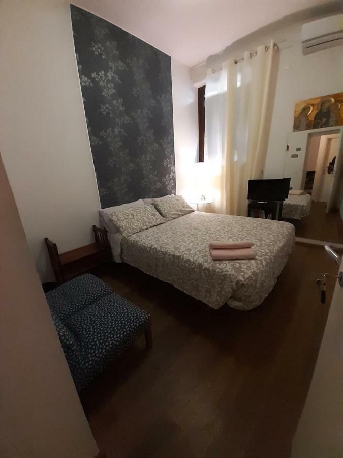 B&B La Casa Di Alice 폴리뇨 외부 사진